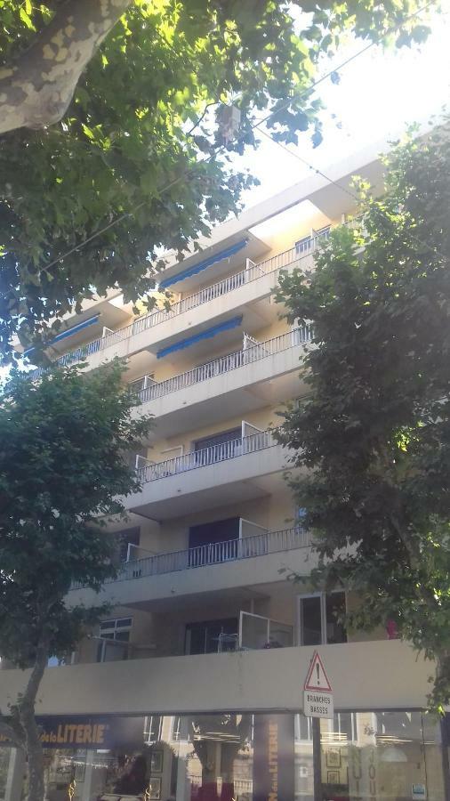 Residence L'Emilia Hyères Kültér fotó